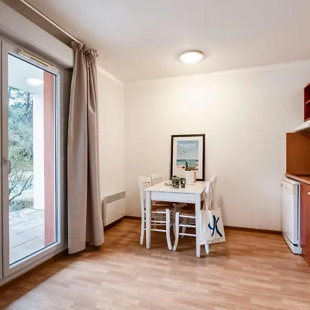 Les Alcyons By Interhome Le Verdon-sur-Mer